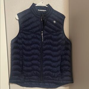 Ariat brand Ariattek Women's Navy Puffer vest Xl